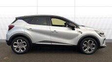 Renault Captur 1.3 TCE 130 BOSE Launch Edition 5dr Petrol Hatchback